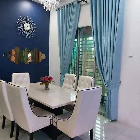 Puteri Homestay Sg Petani Sungai Petani Exterior photo