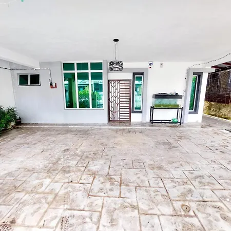 Puteri Homestay Sg Petani Sungai Petani Exterior photo